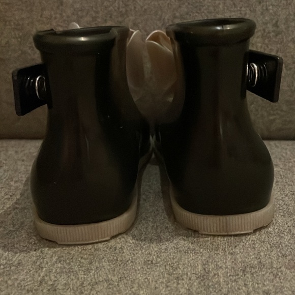 Mini Melissa toddler boots US8 - Picture 6 of 6